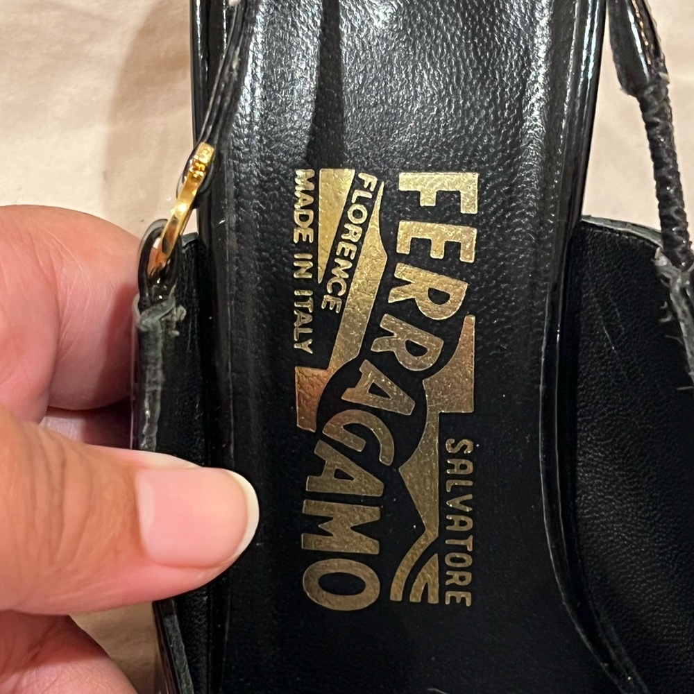 Vintage Salvatore Ferragamo Heels - Picture 4 of 5